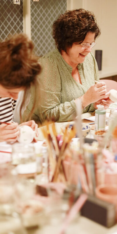 Creatieve kerstworkshop Pottery Painting Creatieve kerstworkshop Pottery Painting